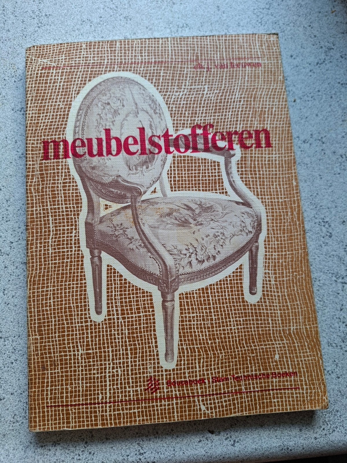 Meubelstofferen - Boek over meubelstoffering, Ophalen of Verzenden, Gelezen, J.J. van Reijsen
