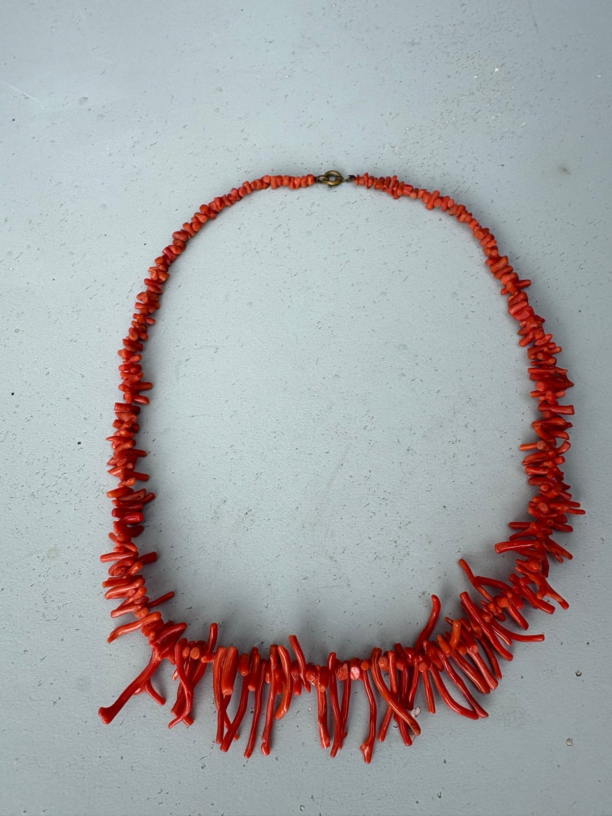 Vintage Bloedkoraal Ketting - Prachtig Rood Koraal, Sieraden, Tassen en Uiterlijk, Gebruikt, Ophalen of Verzenden, Steen of Mineraal