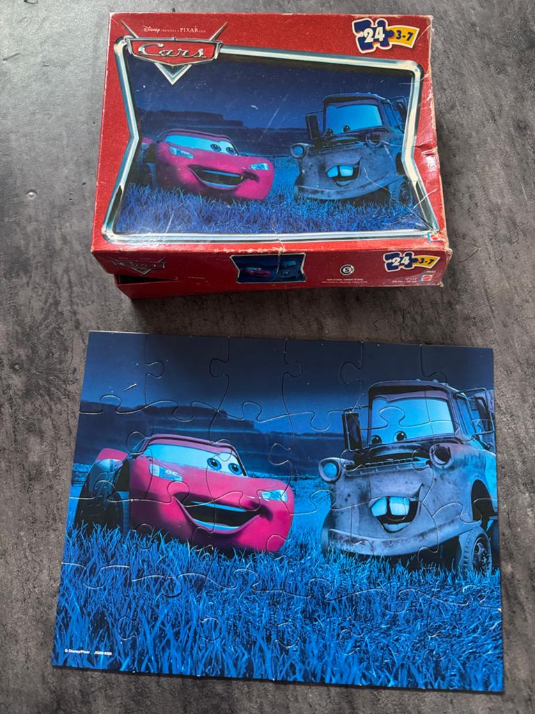 24 stukjes Cars puzzel Bliksem McQueen en Takel, Ophalen, 10 tot 50 stukjes, Gebruikt, 2 tot 4 jaar