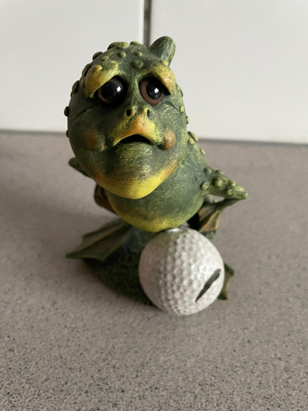 Kikker met golfbal Apsit Bros of California pad frog, Ophalen of Verzenden, Zo goed als nieuw, Beeldje of Figuurtje