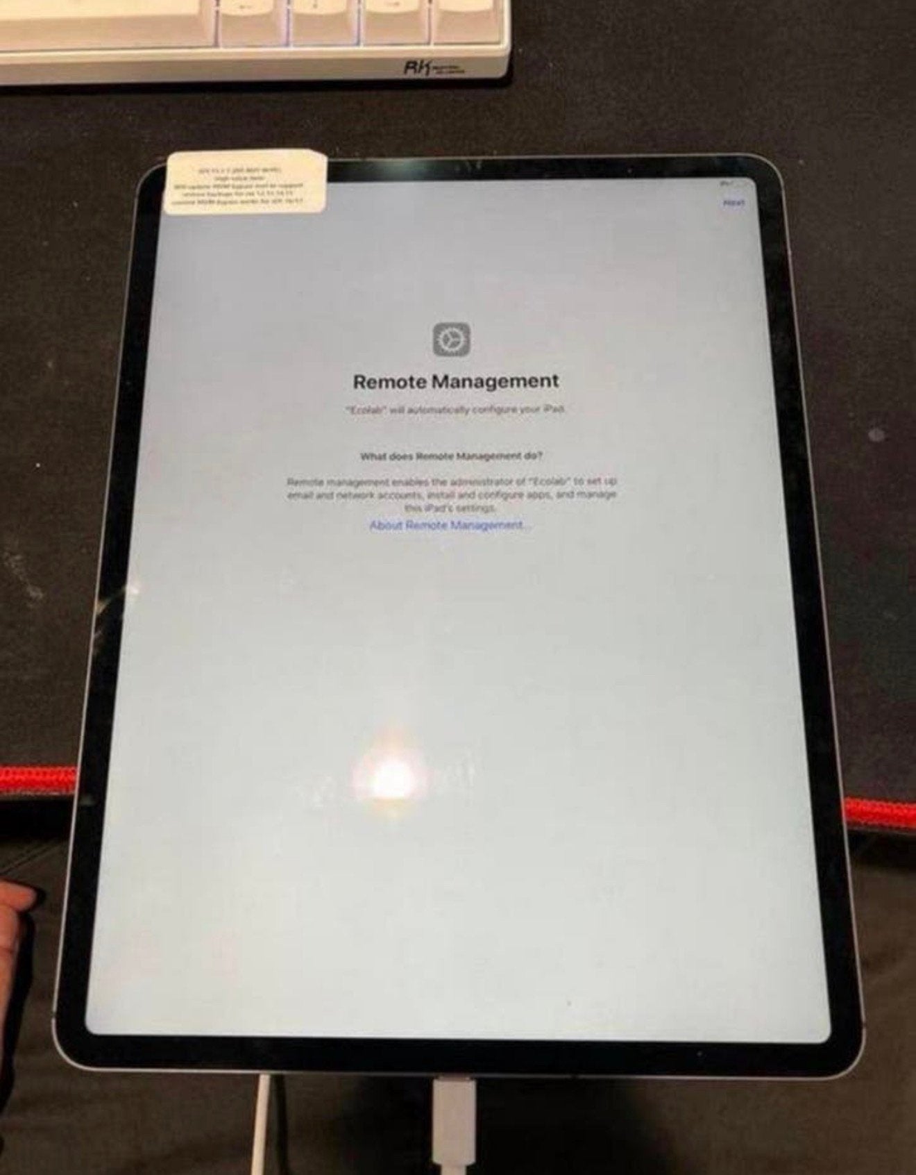 GEZOCHT IPADS MET MDM / ICLOUD / DEMO LOCK EXTERNE BEHEER, Computers en Software, 10 inch, Apple iPad, Ophalen of Verzenden, Zo goed als nieuw