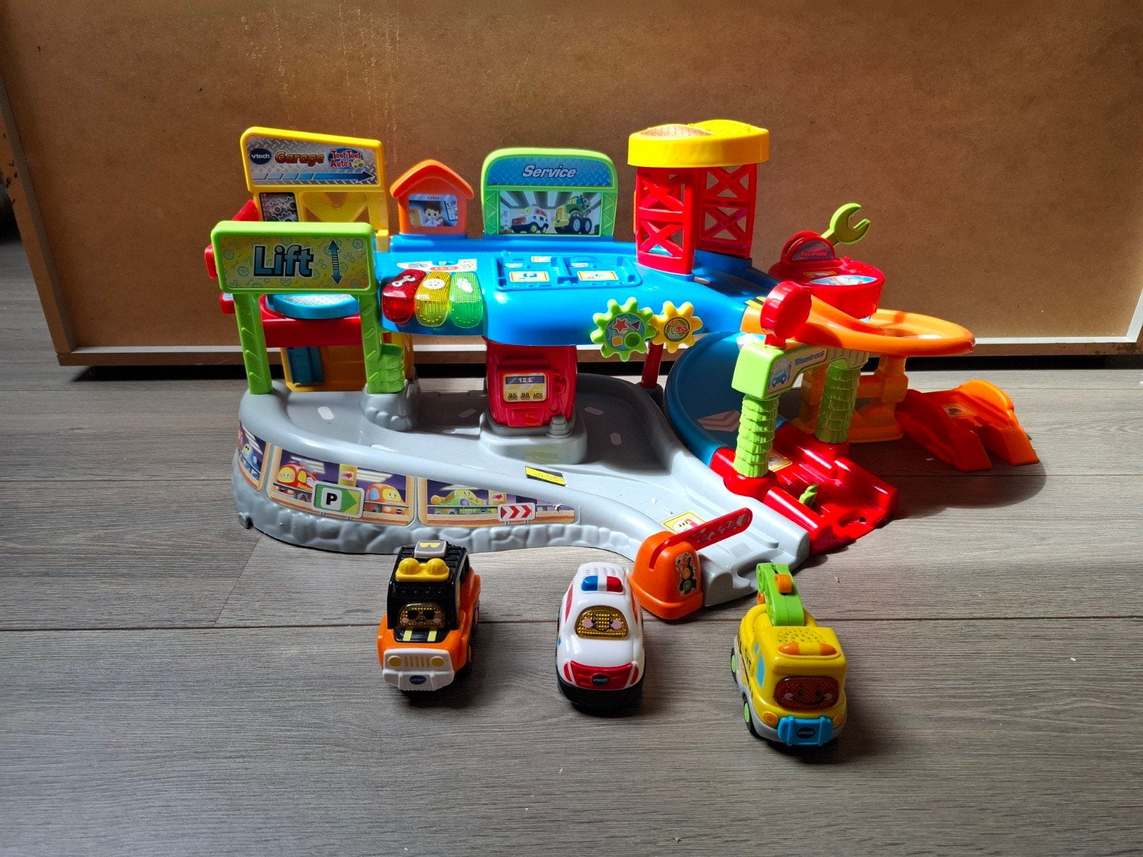 VTech Toet Toet Parkeergarage met 3 auto's, Kinderen en Baby's, Speelgoed | Vtech, Ophalen of Verzenden