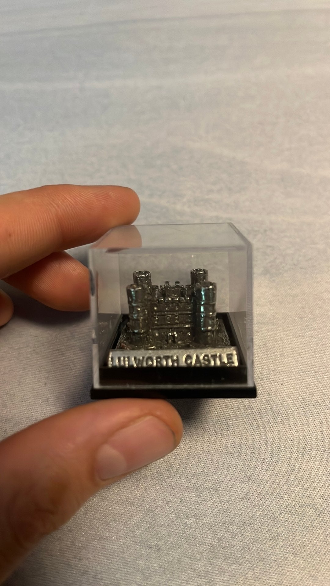 Miniatuur Warwick Castle in displaydoosje, Verzamelen, Ophalen of Verzenden, Zo goed als nieuw, Overige typen