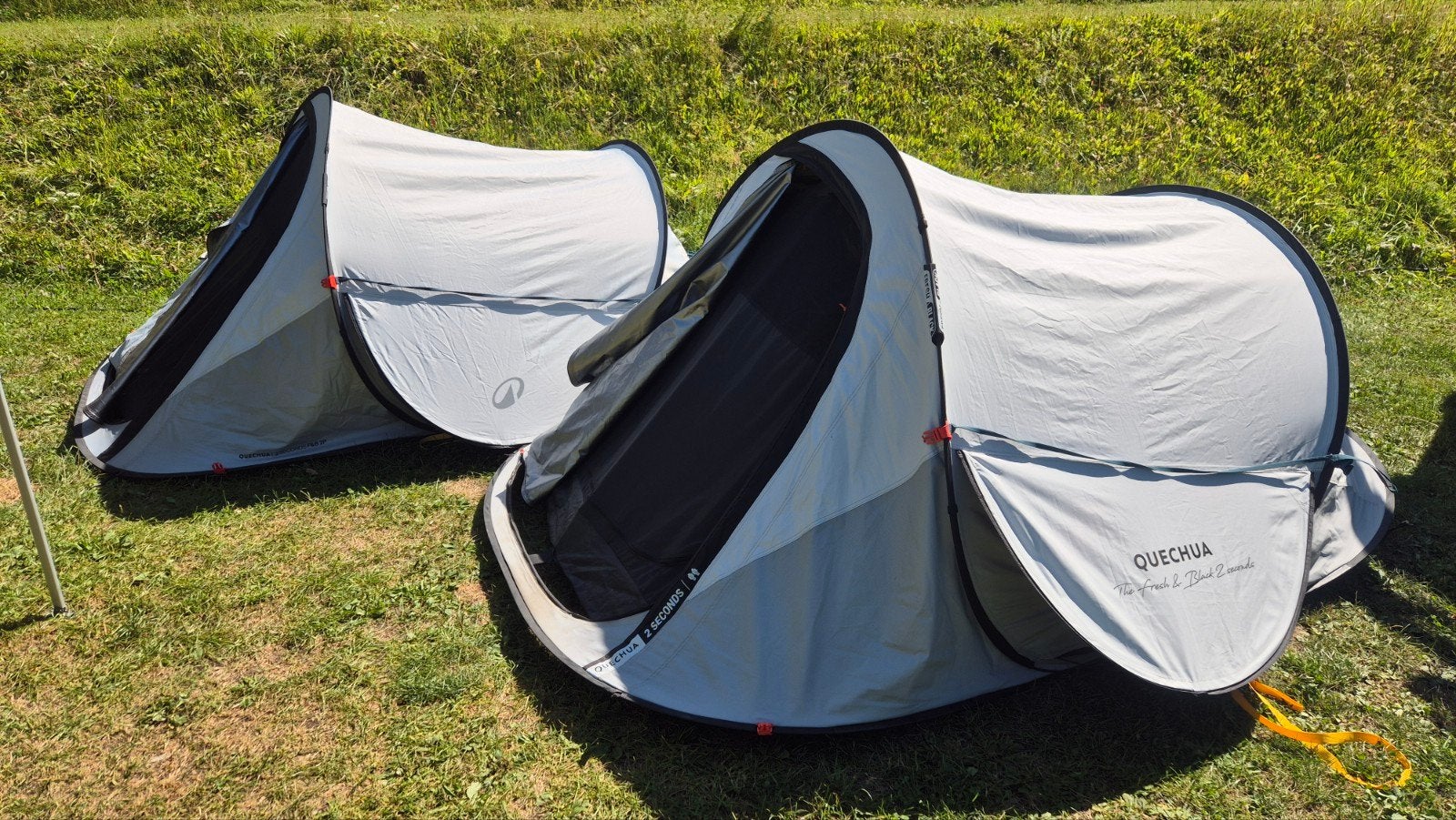 Pop up tent Fresh and black (2 personen), Caravans en Kamperen, Ophalen of Verzenden, Zo goed als nieuw, Tot en met 2