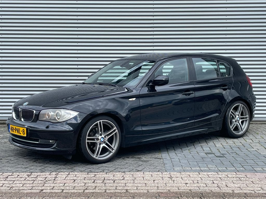 BMW 1-Serie 2.0 118I 5DR 2011 Zwart, 1-Serie, Euro 5, Achterwielaandrijving, 1995 cc