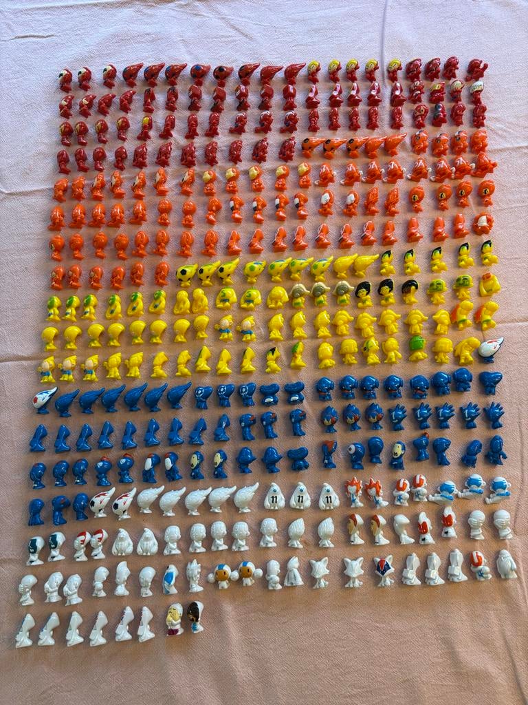 C1000 Gogo's Crazy Bones poppetjes verzameling 340 stuks!, Ophalen of Verzenden, Zo goed als nieuw