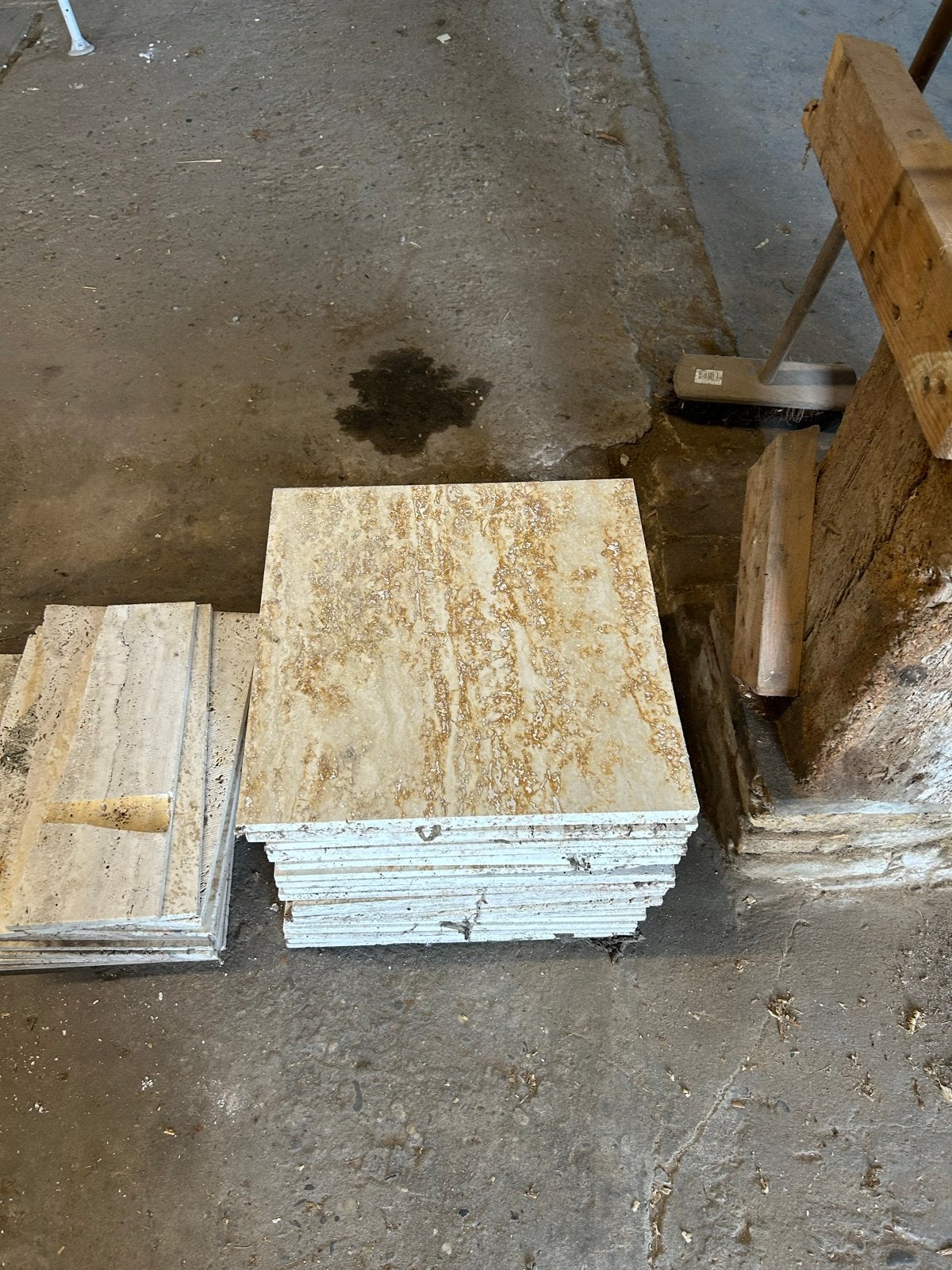 Travertin tegels - ruim 4 m2, Doe-het-zelf en Verbouw, Ophalen, Overige materialen, Nieuw, 20 tot 40 cm