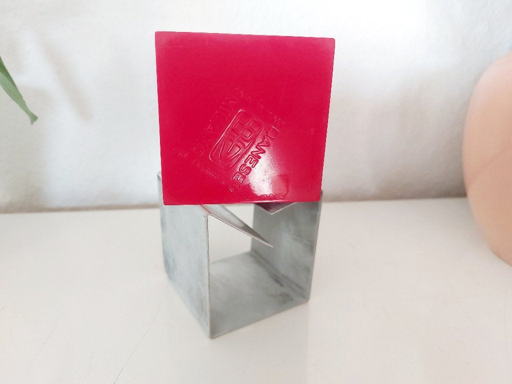 Bruno Munari Cubo asbak aluminum Danese 6x6x6 cm., Verzamelen, Ophalen, Asbak