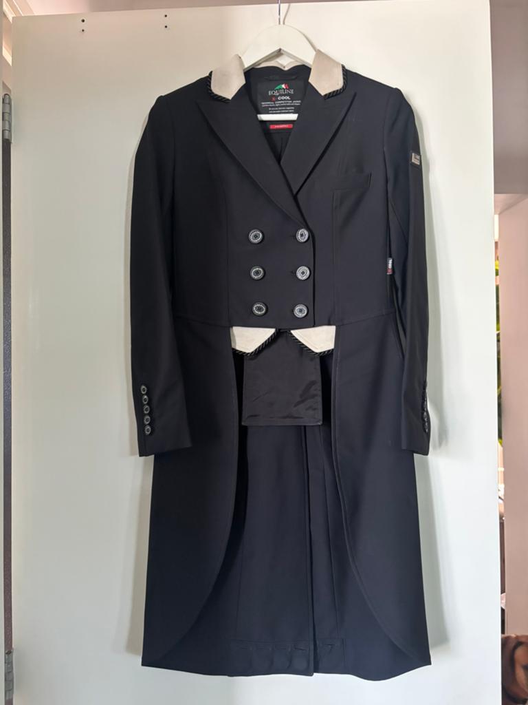 Equiline slipjas maat 34 (it 38) zwart, Dieren en Toebehoren, Dressuur, Ophalen of Verzenden, Zo goed als nieuw, Dames