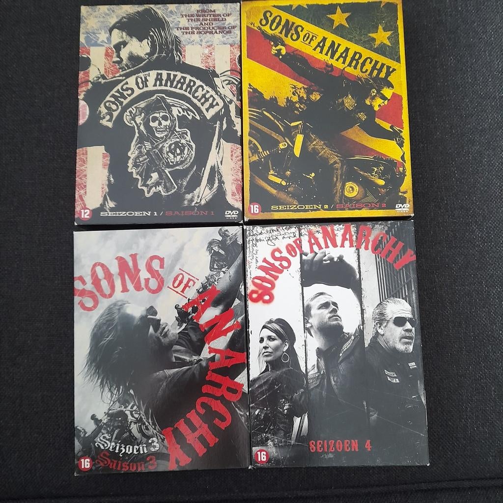 Sons of Anarchy Seizoen 1-4 DVD Boxset, Vanaf 16 jaar, Ophalen of Verzenden, Gebruikt, Actie en Avontuur
