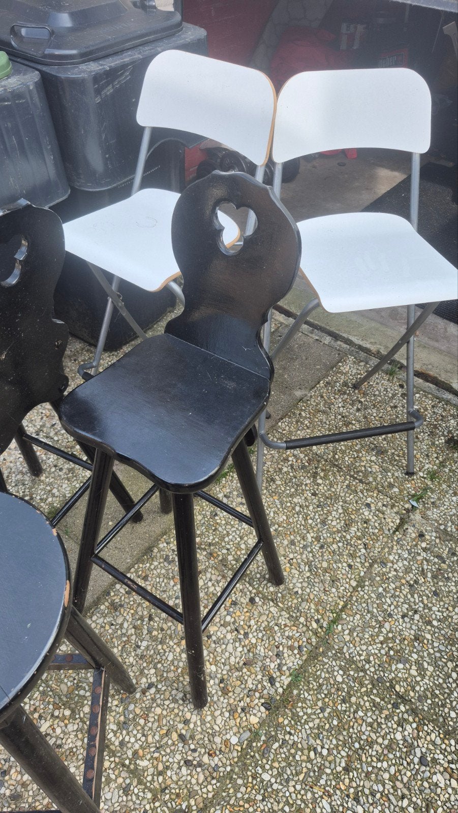 Foto 7 van Houten bar en barkrukken