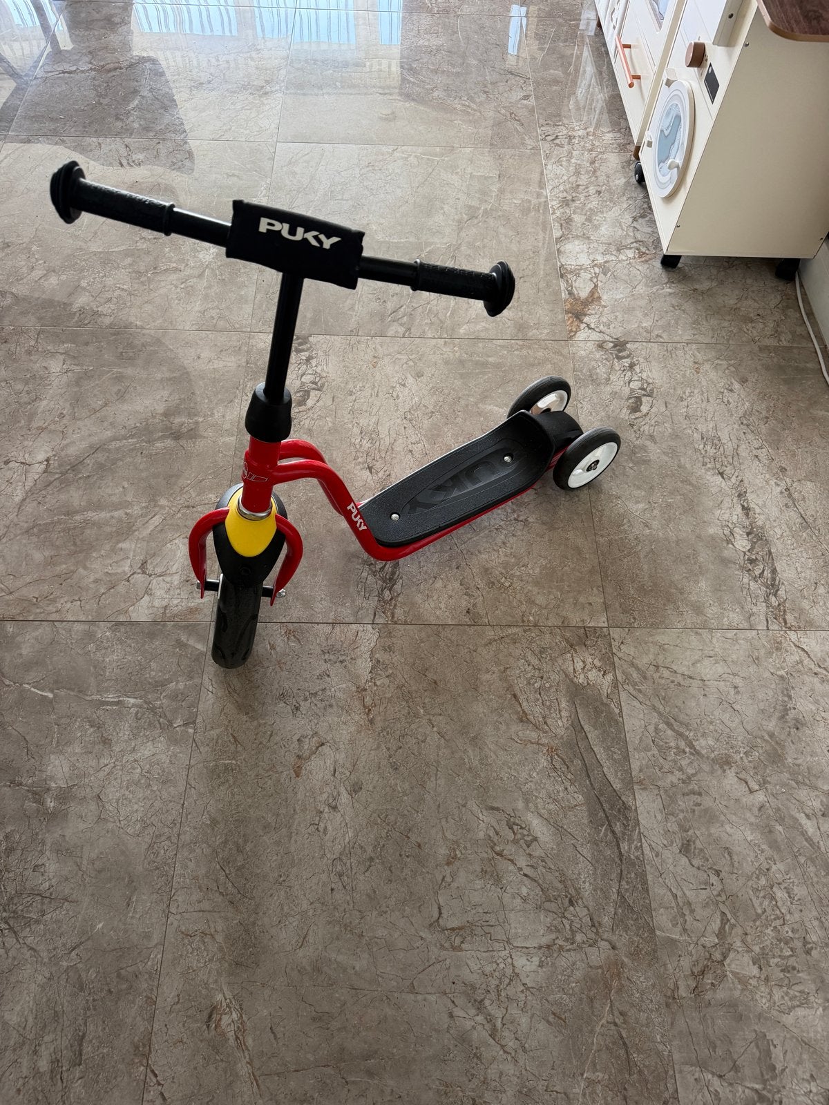 Puky step rood - Zo goed als nieuw, Fietsen en Brommers, Steps, Ophalen, Zo goed als nieuw, Gewone step