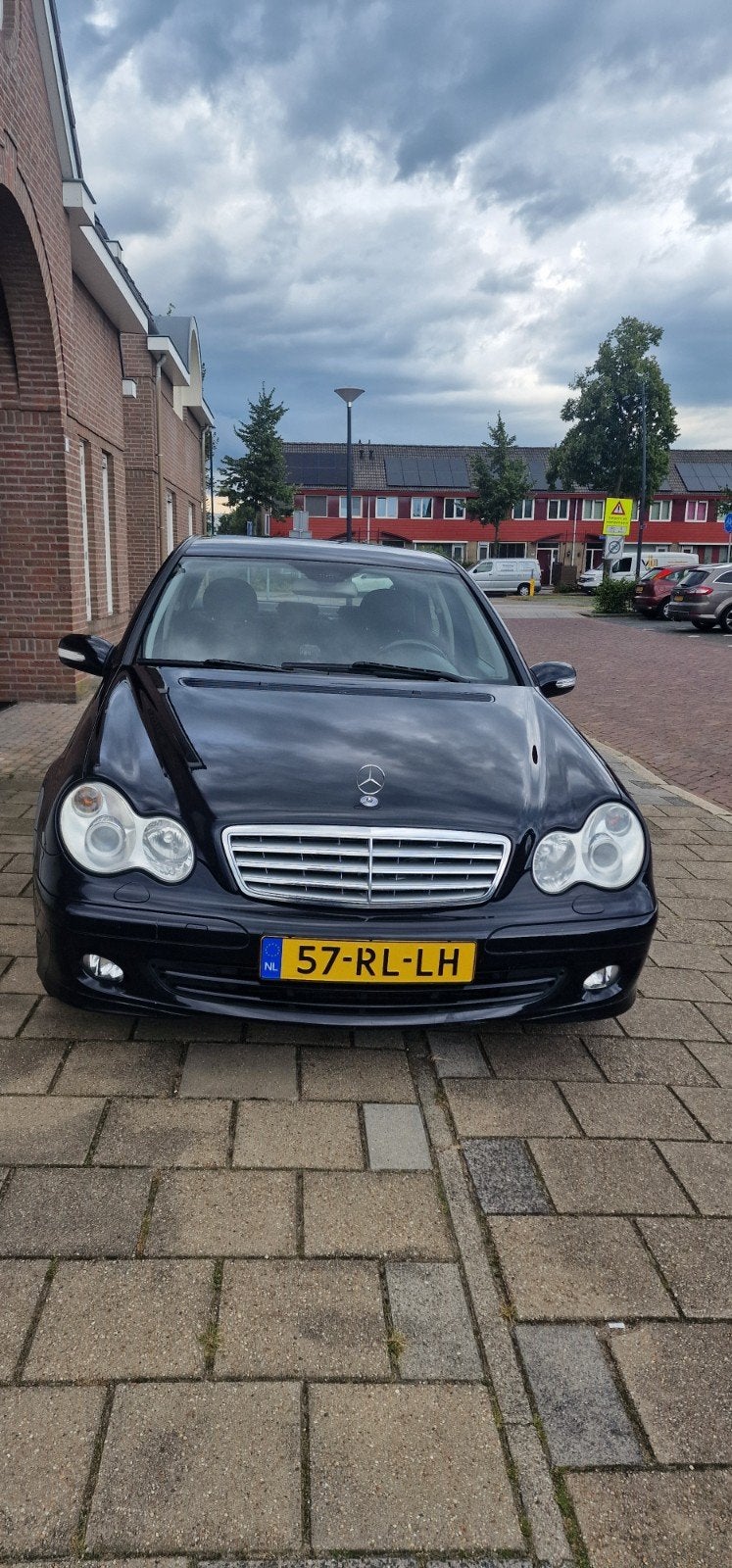 Mercedes-Benz C-Klasse 2.2 CDI C200 Sedan AUT 2005 Zwart, Auto's, Automaat, Zwart, 4 cilinders, 1435 kg