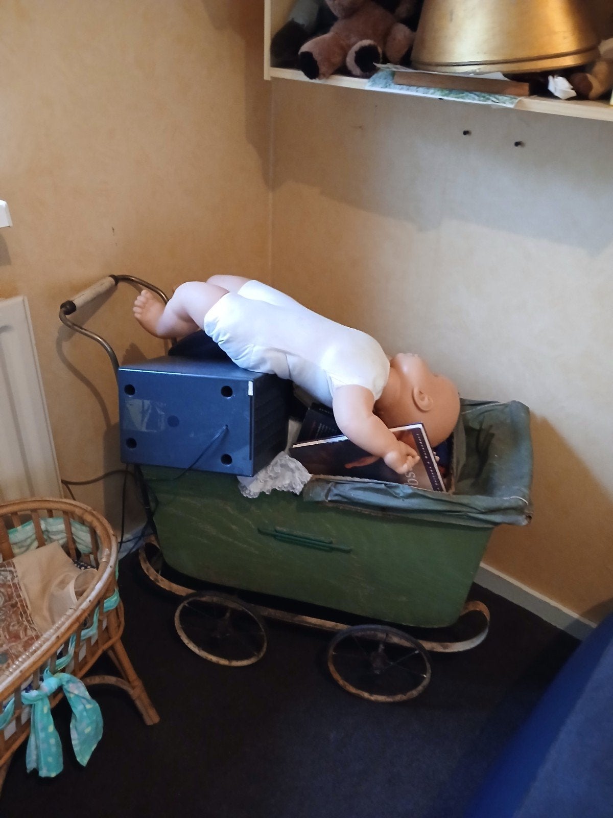 Oud houten kinderwagen, Antiek en Kunst, Ophalen