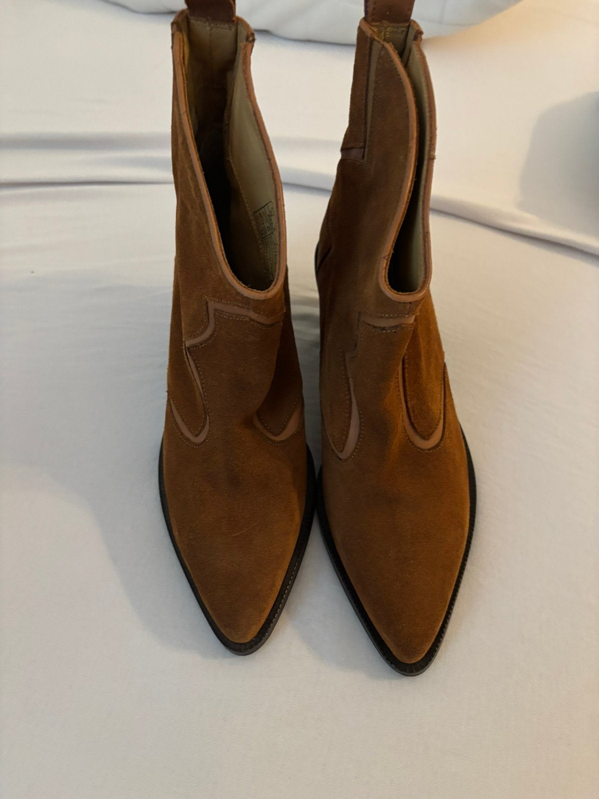 Scotch & Soda suede enkellaarsjes maat 38, Kleding | Dames, Schoenen, Ophalen, Zo goed als nieuw, Bruin