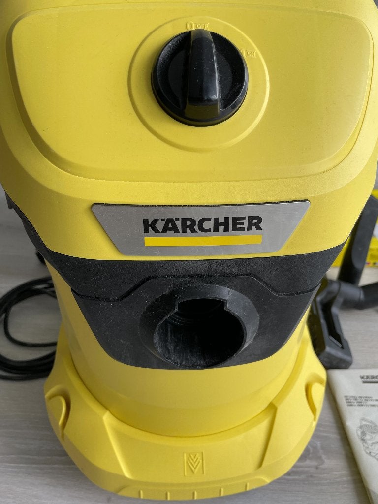 Karcher WD3 V-15/4/20 - nat- en droogzuiger, Kärcher, Zo goed als nieuw, Industriële stofzuiger, Geschikt voor harde vloeren