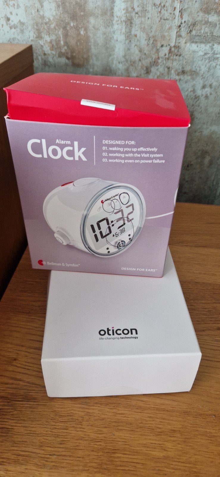 Clock alarm, Ophalen of Verzenden, Zo goed als nieuw