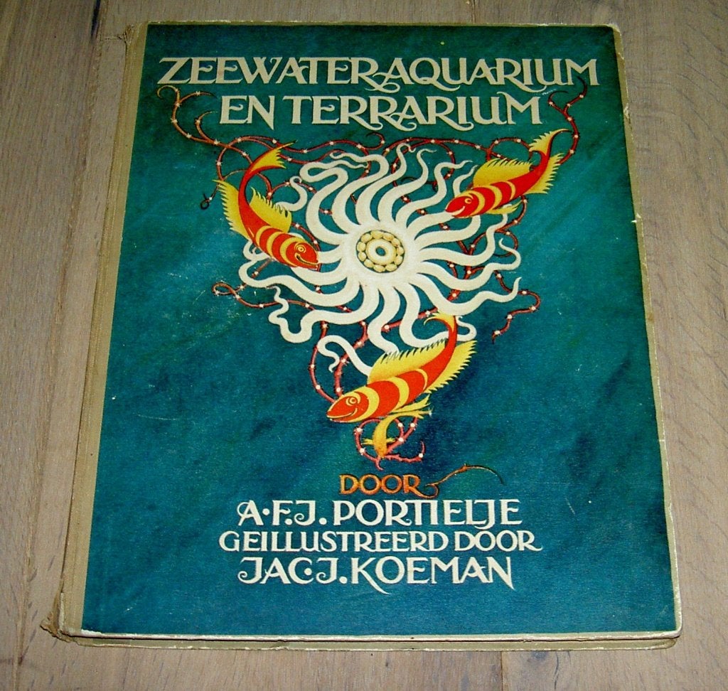 Zeewater aquarium verkade plaatjes album , van oma 's zolder, Boeken, Ophalen of Verzenden, Gelezen, Plaatjesalbum