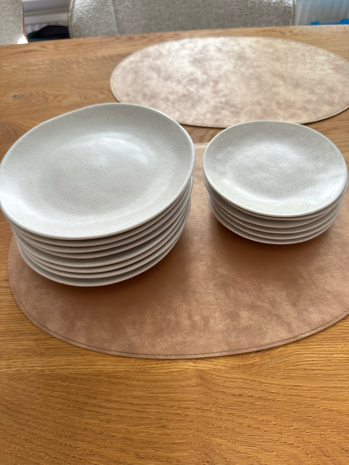 Nordic Vanilla borden - 6 gebakbordjes en 8 ontbijtborden, Huis en Inrichting, Keuken | Servies, Overige merken, Keramiek, Ophalen of Verzenden