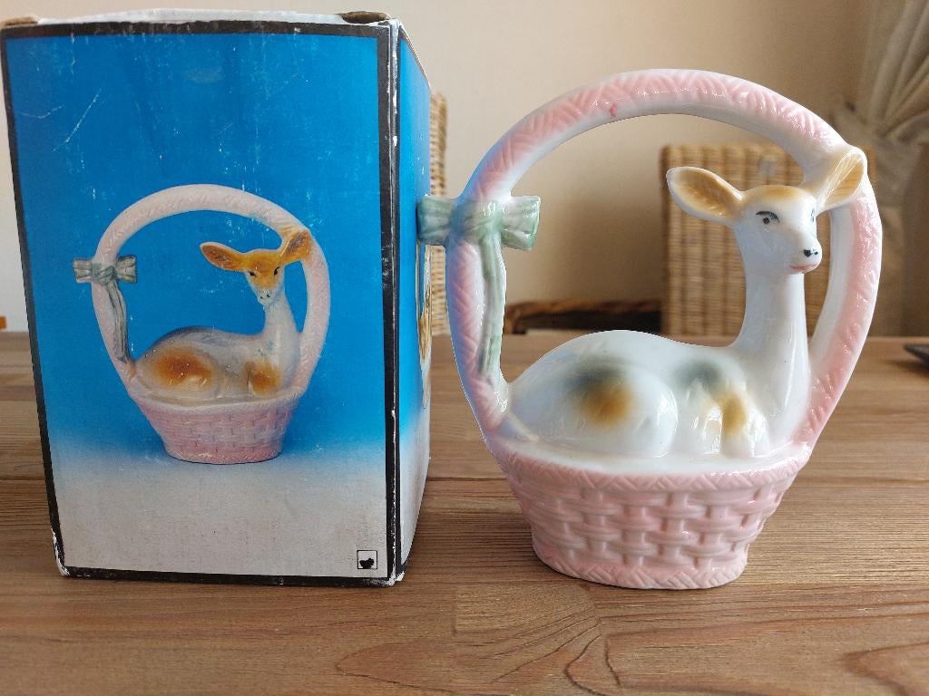 Prachtig Vintage Hertje in Mand Porselein Lusterware Brazil, Verzenden, Zo goed als nieuw, Dier