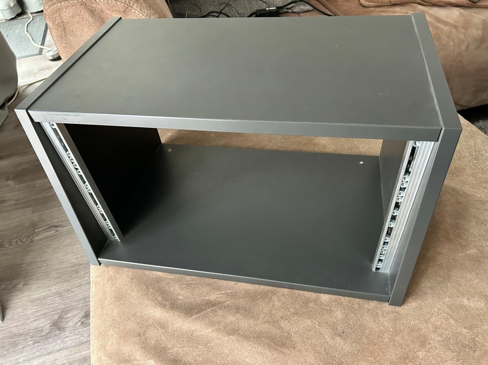 Thon studio rack / case - 19 inch 6U, Muziek en Instrumenten, Ophalen of Verzenden, Zo goed als nieuw, Overige instrumenten