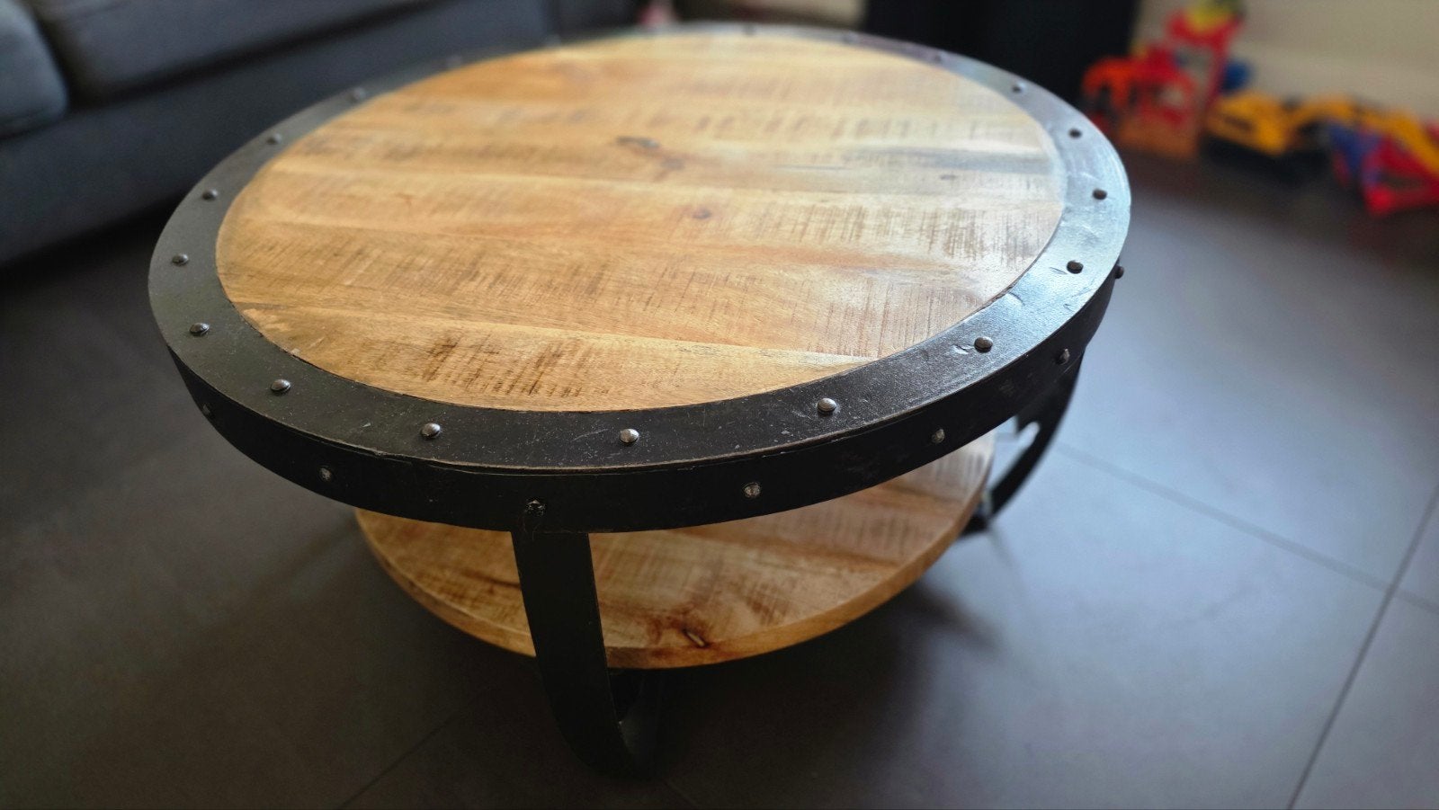 Ronde salontafel van mangohout en metaal 80 cm, Ophalen of Verzenden