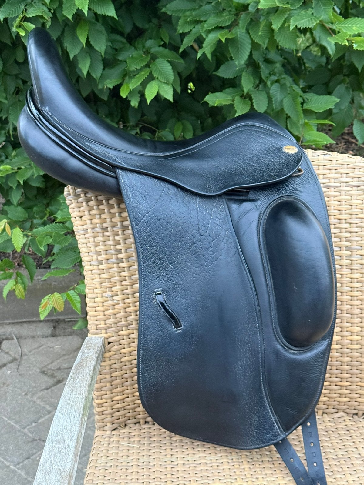 2x Harry Dabbs Allure zadel 17,5 inch boom “Extra” zwart, Dieren en Toebehoren, Paarden en Pony's | Zadels, Ophalen of Verzenden