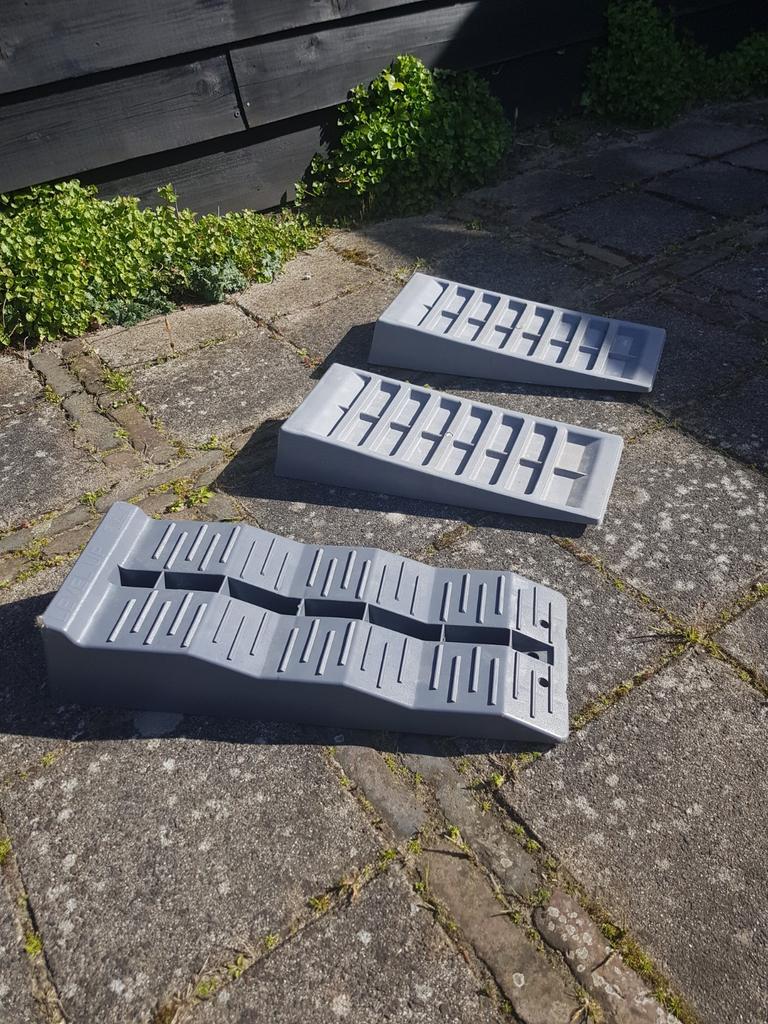 Levelers, Ophalen