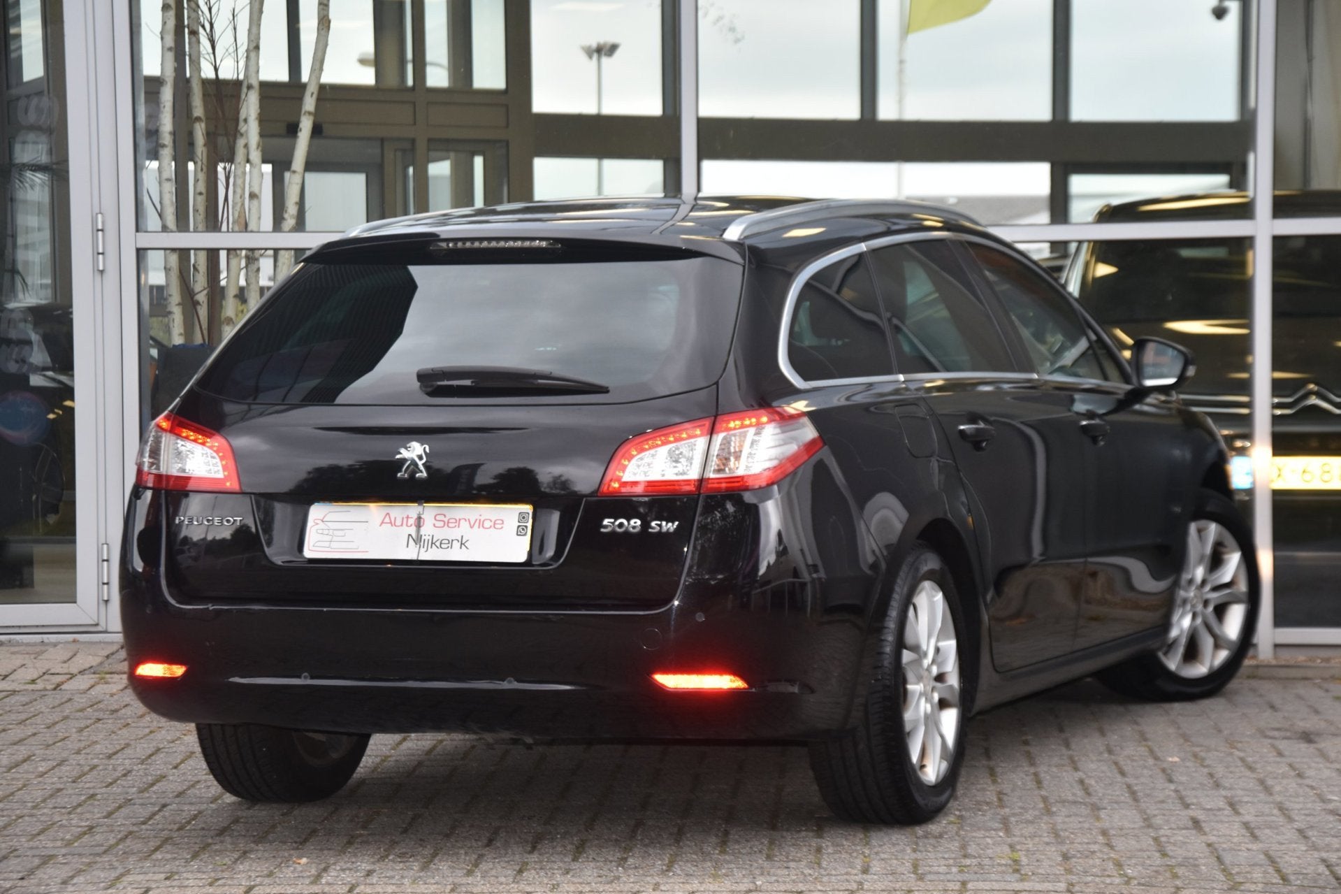 Peugeot 508 SW 1.6 THP Executive | Pano | Navi | PDC V+A | C, Voorwielaandrijving, Stof, Gebruikt, Zwart