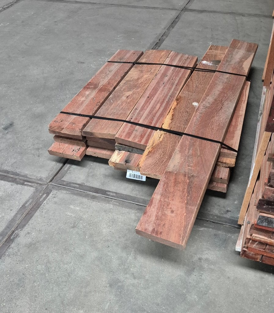 Brandhout/Stookhout/Haardhout/Kachelhout (Hardhout)(Azobé), Minder dan 3 m³, Ophalen, Blokken