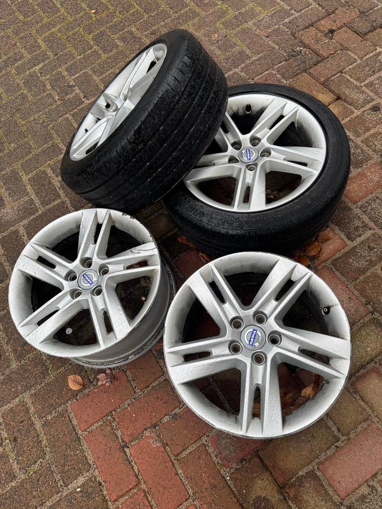 Reserve voor Volvo V60, Ophalen, Gebruikt, Volvo