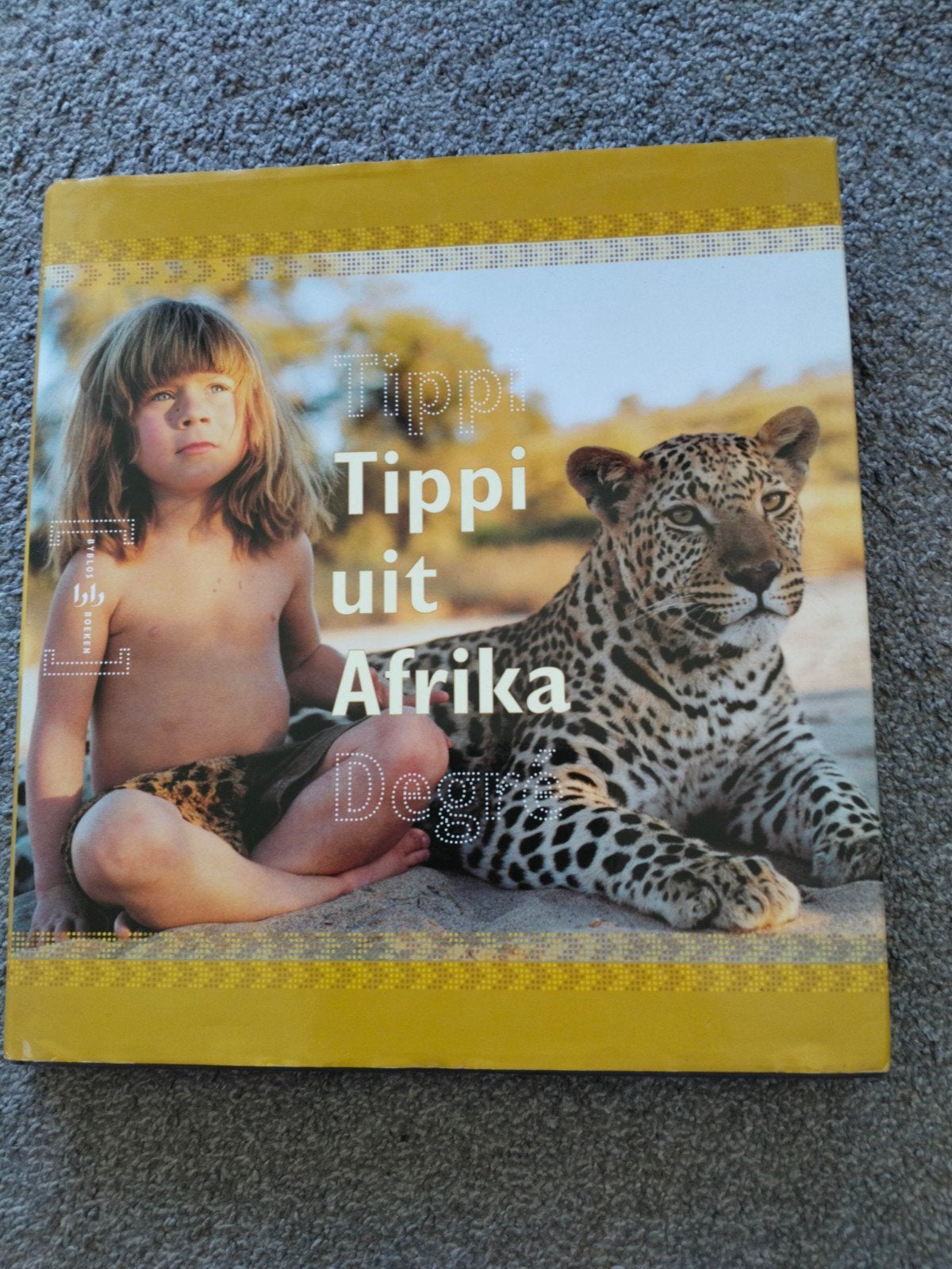 Tippi uit Afrika - Degré - Natuurboek, Boeken, Ophalen of Verzenden, Zo goed als nieuw, Natuur algemeen, Tippi Degré