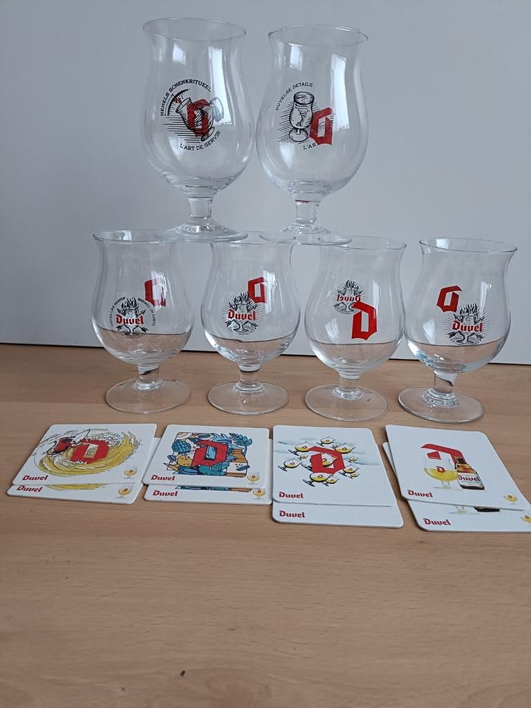 6 Duvel glazen met setje viltjes, Verzamelen, Ophalen of Verzenden, Zo goed als nieuw, Glas of Glazen, Duvel