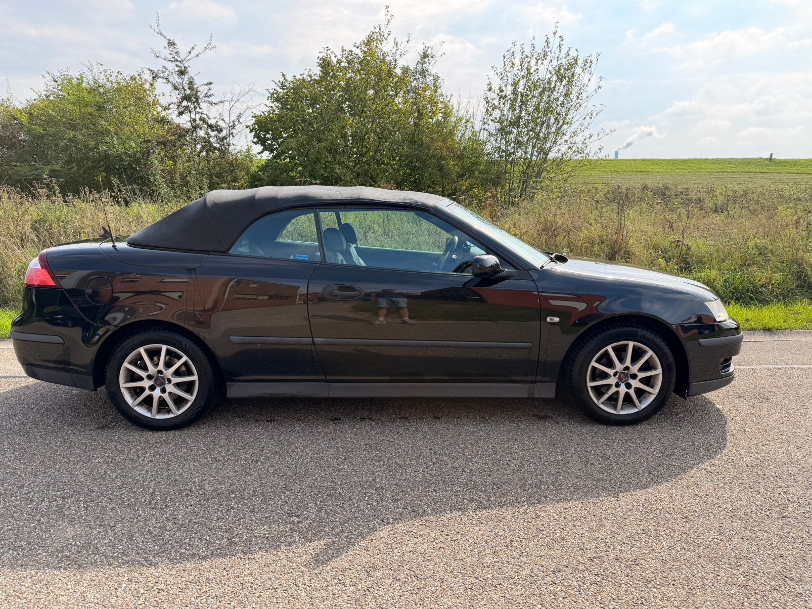 Saab 9-3 1.8 T Cabrio 2004 Zwart, Auto's, Voorwielaandrijving, 4 cilinders, Cabriolet, 4 stoelen