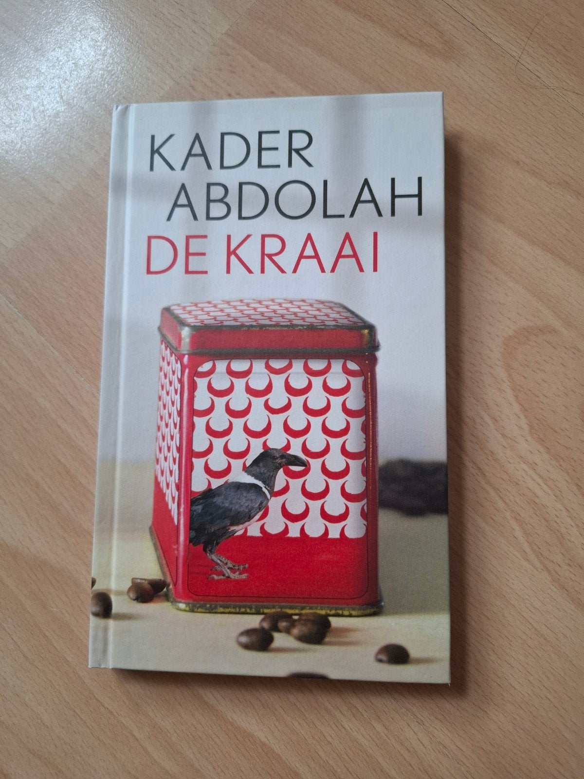 Kader Abdolah de kraai, Ophalen of Verzenden, Zo goed als nieuw
