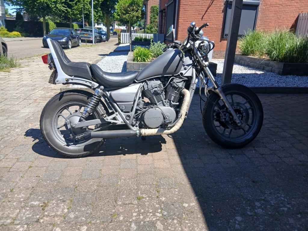 Honda Shadow VT700C Custom Bobber Project