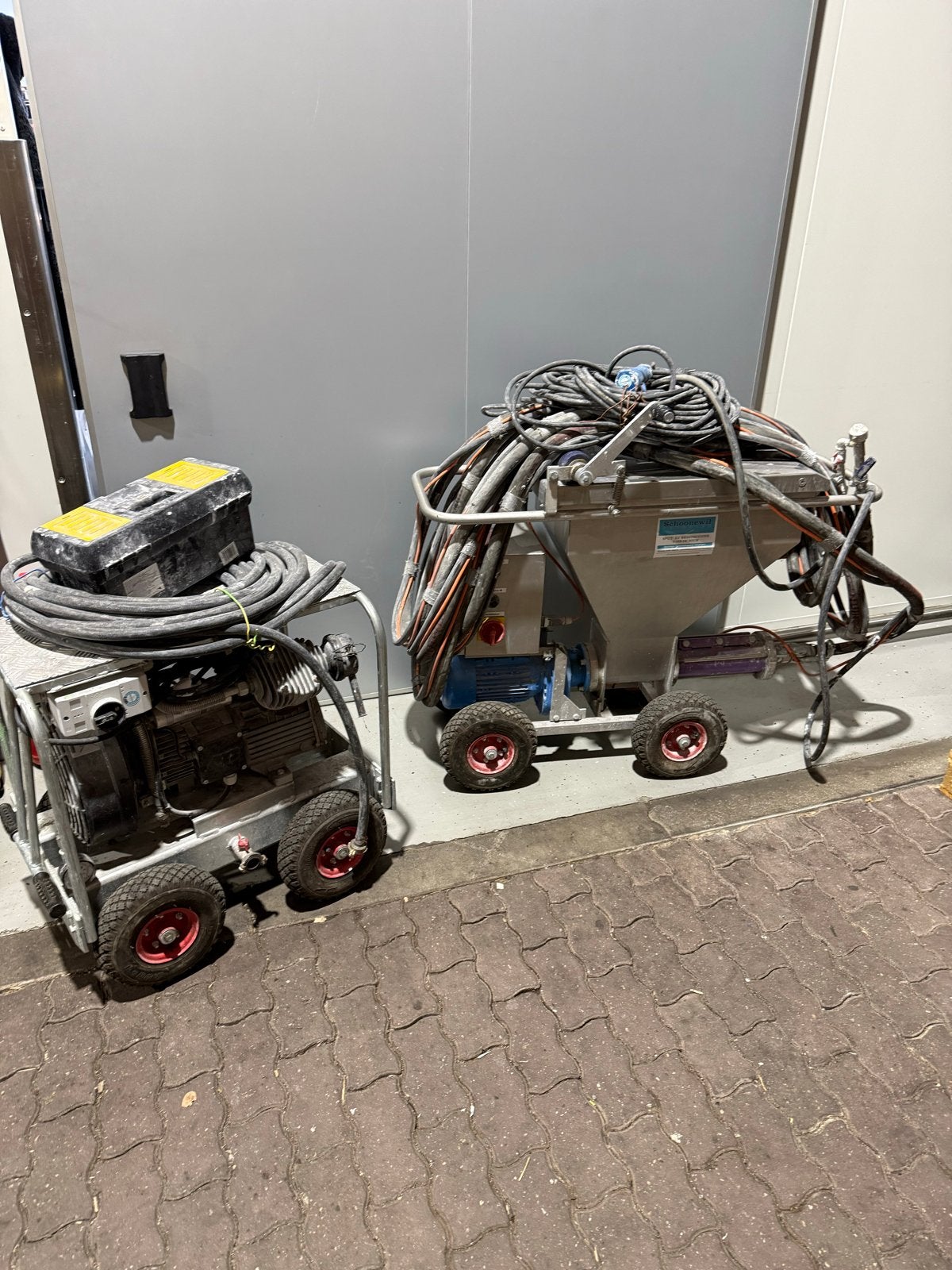Schoonewil Techniek Spackspuit met SMA22 Compressor, Ophalen