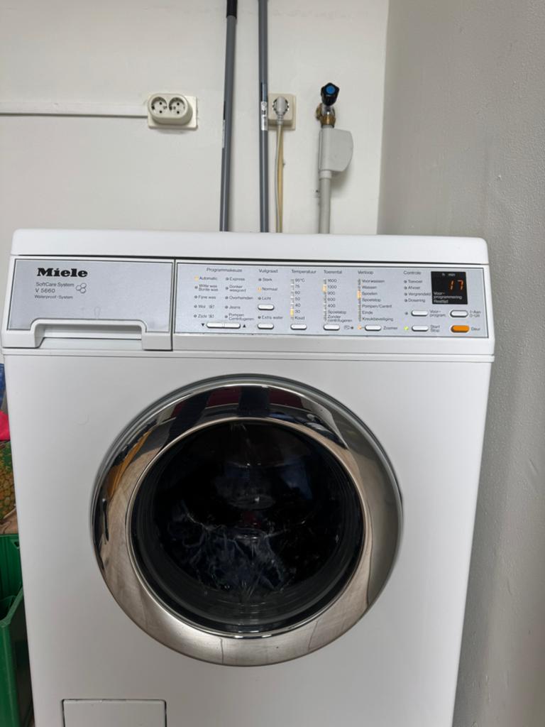 Miele wasmachine, Ophalen, Gebruikt, 1200 tot 1600 toeren, 85 tot 90 cm