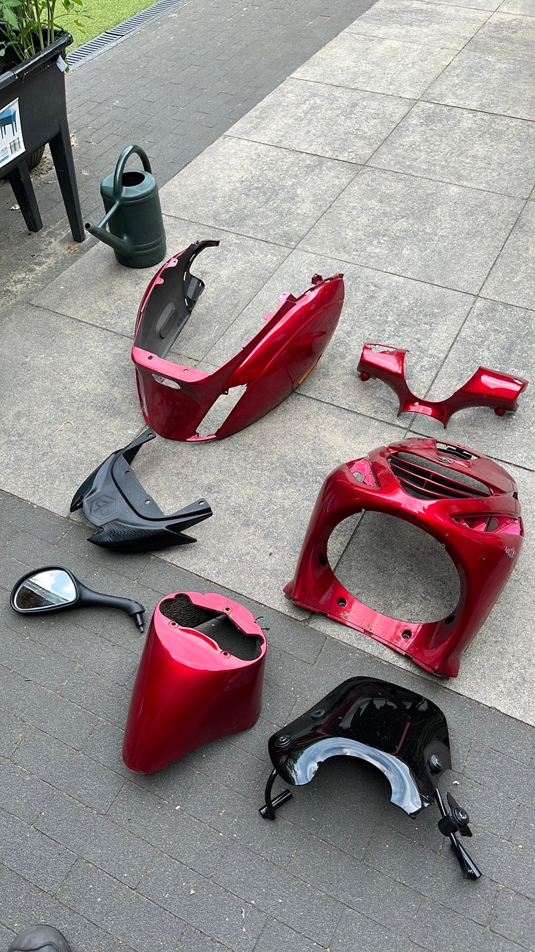 Piaggio zip kappenset sp candy red, Ophalen