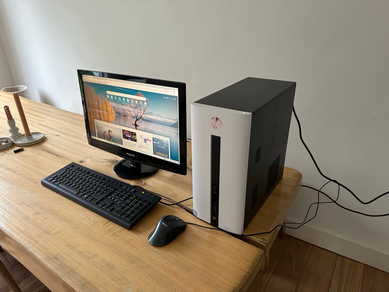 HP Pavilion Desktop PC met Intel Core i5 en 8GB RAM, Gebruikt, HDD, 2 tot 3 Ghz, Met monitor