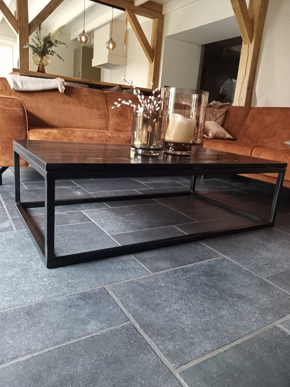 salontafel zwart staal met houten blad, Ophalen, Gebruikt, 100 tot 150 cm, 50 tot 100 cm