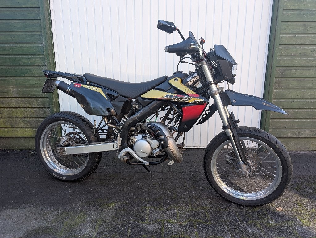 Schakelbrommer Rieju MRT 50, Fietsen en Brommers, 6 versnellingen, Gebruikt, 50 cc, Ophalen