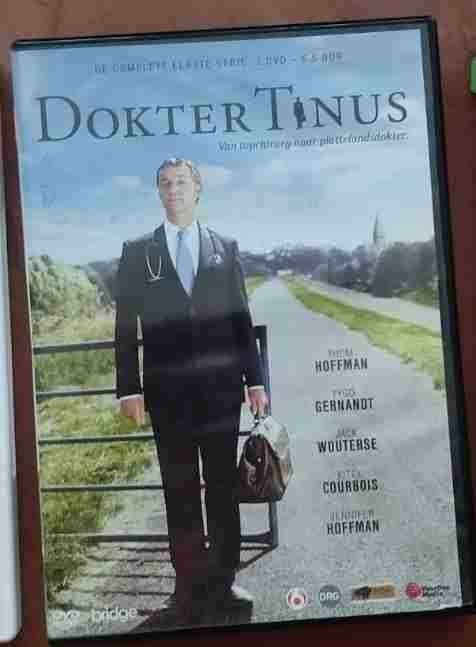 Dokter Tinus 6 DVD 's Seizoen 1 + 2, Alle leeftijden, Ophalen of Verzenden, Zo goed als nieuw, Komedie