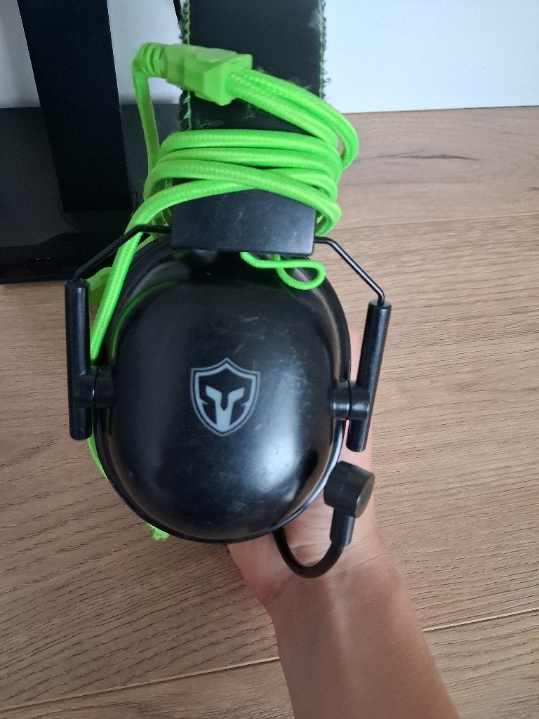 Head set, Ophalen of Verzenden, Gaming headset, Zo goed als nieuw, Bedraad