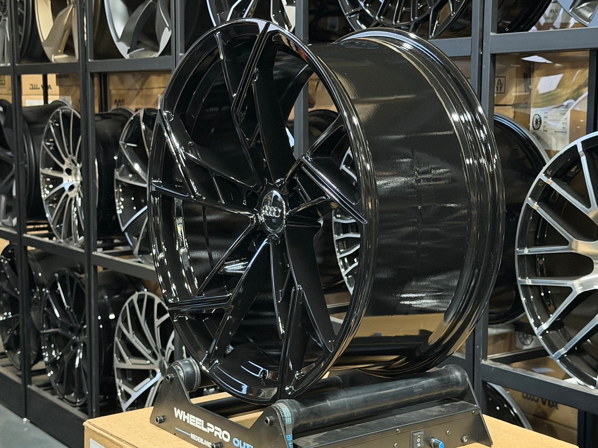 20 inch Audi ABT velgen A4 A5 A6 A7 A8 Q3 Q5 Q7 8 RS4 RS5, Auto-onderdelen, Banden en Velgen, Velg(en), -, -, Nieuw