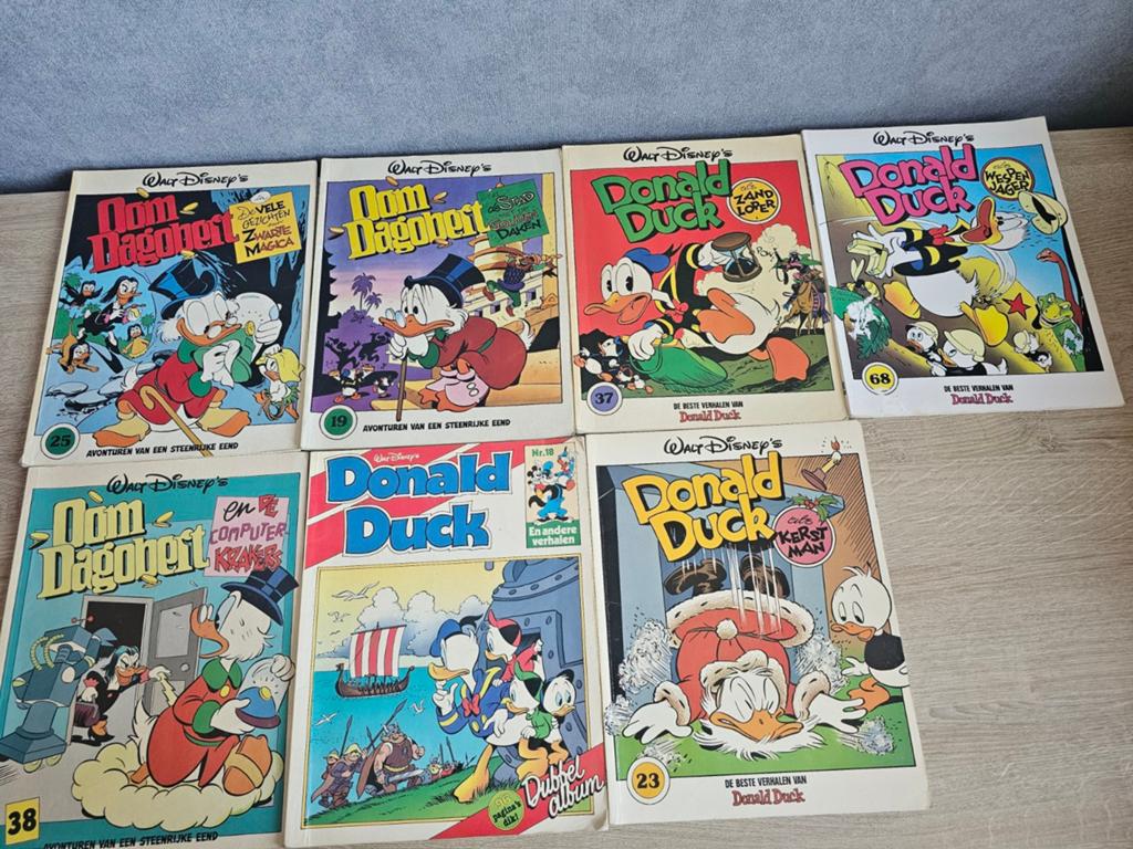 Donald Duck en Dagobert Duck stripboeken (7 stuks), Meerdere stripboeken, Ophalen of Verzenden, Gelezen