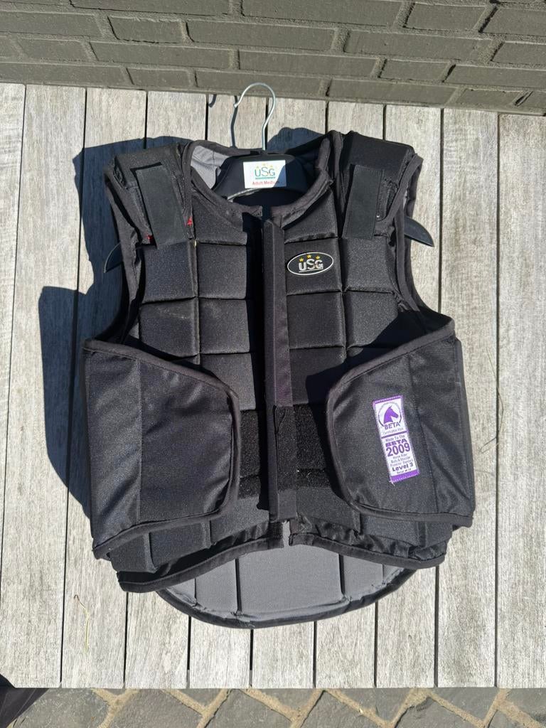 Body protector USG volwassene medium, Dieren en Toebehoren, Paardrijkleding, Ophalen of Verzenden, Zo goed als nieuw