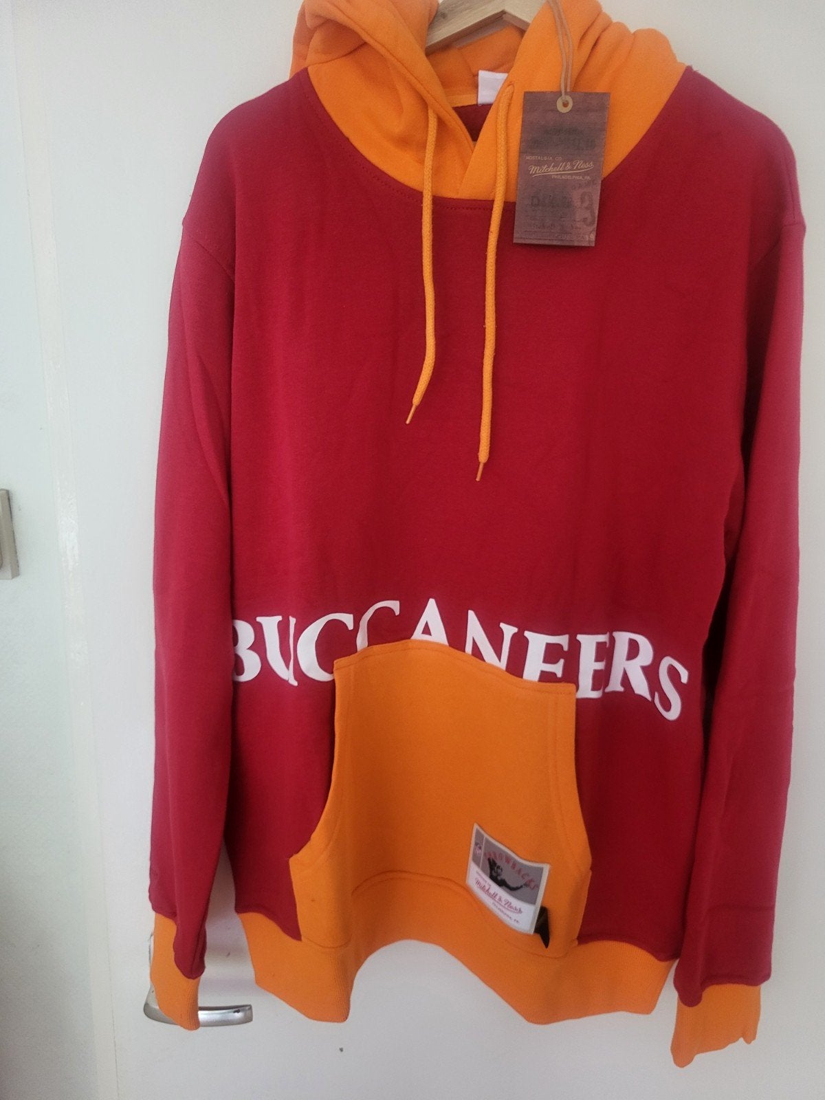 Tampa Bay B Mitch and Ness Big Facw 5.0 pullover hoodie, Ophalen of Verzenden