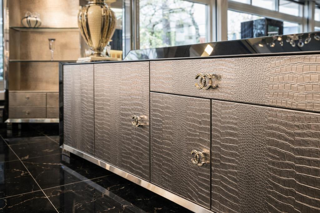PRACHTIGE ITALIAANSE LEREN GUCCI WOONKAMERS! IN ALLE KLEUREN, Ophalen of Verzenden