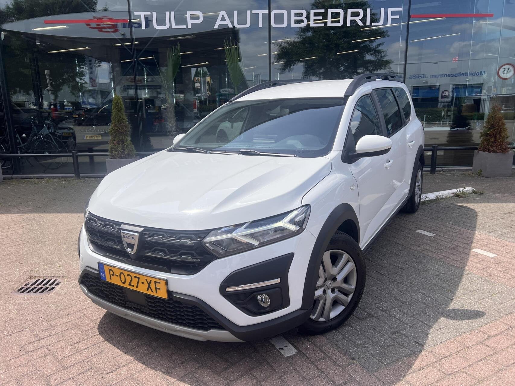 Dacia Jogger 1.0 TCe Bi-Fuel Comfort 7p. Airco Cruise NAP, Auto's, Voorwielaandrijving, 1227 kg, Stof, 7 stoelen